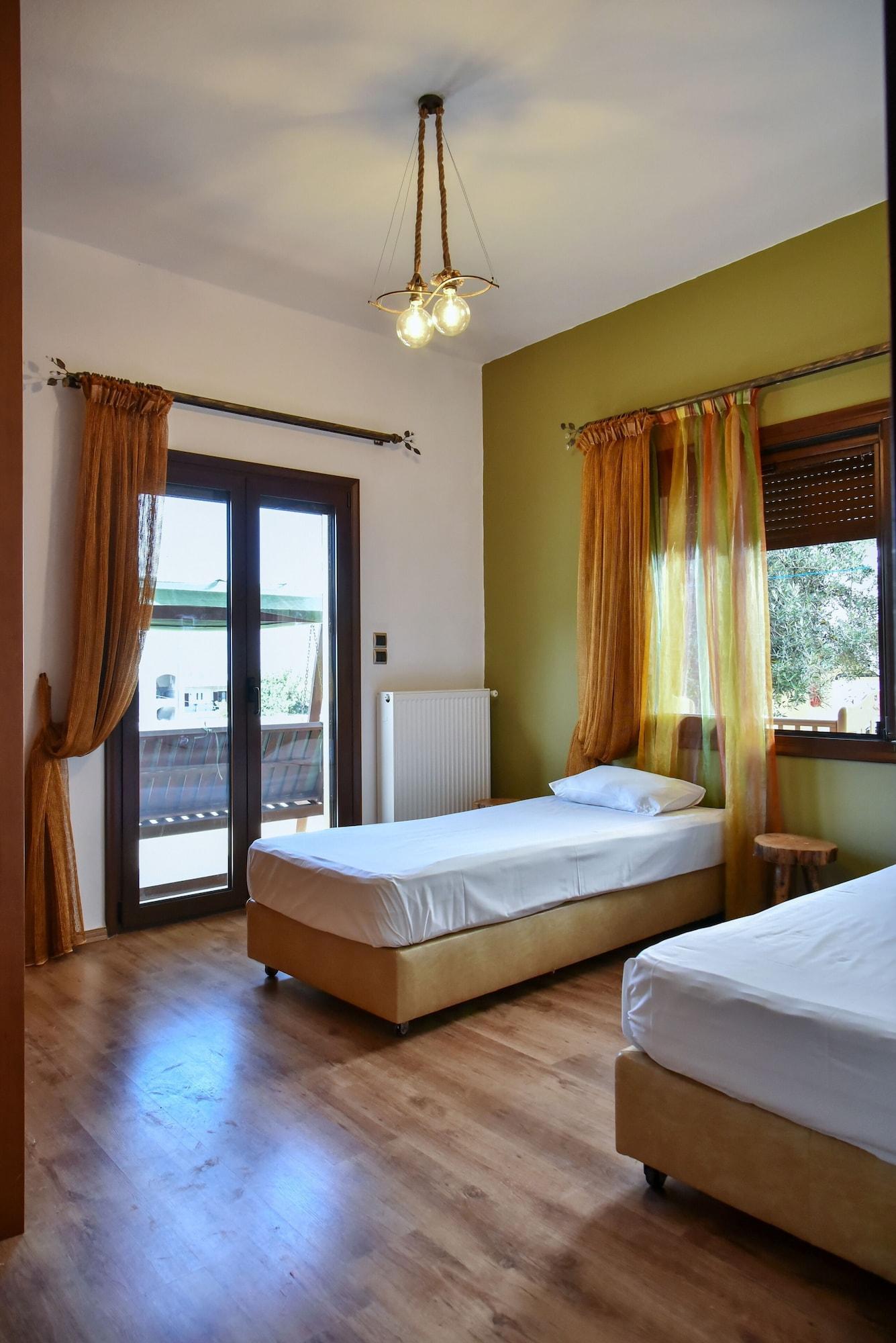 Iraklis Apartments Stalida Bagian luar foto