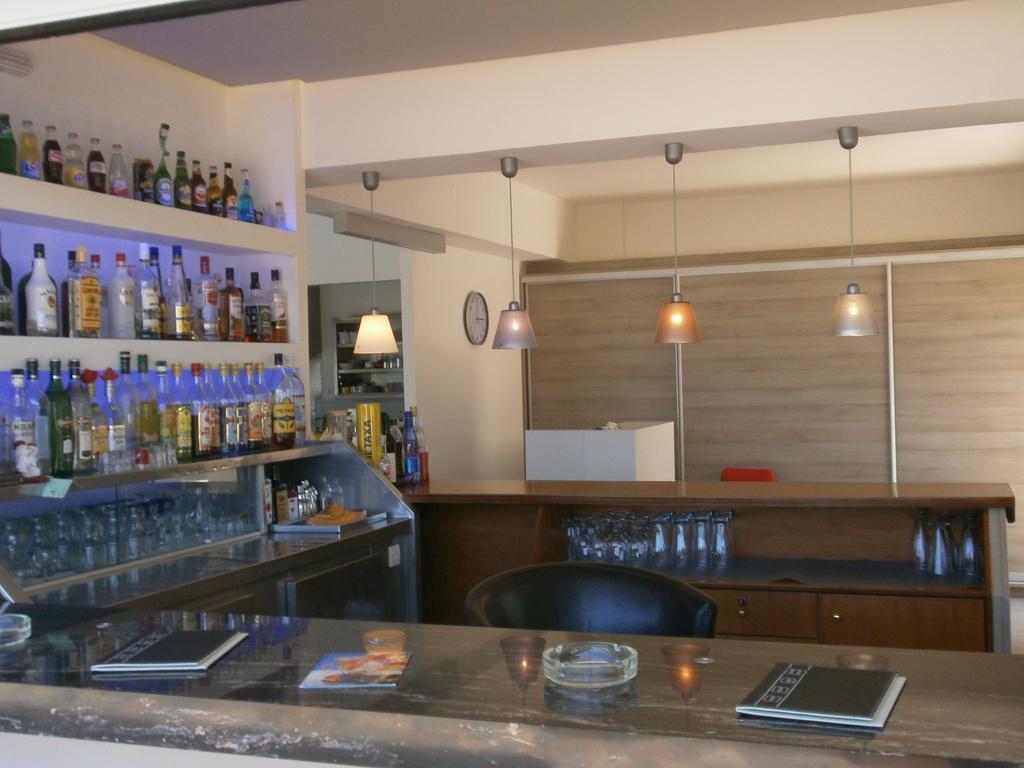 Iraklis Apartments Stalida Bagian luar foto